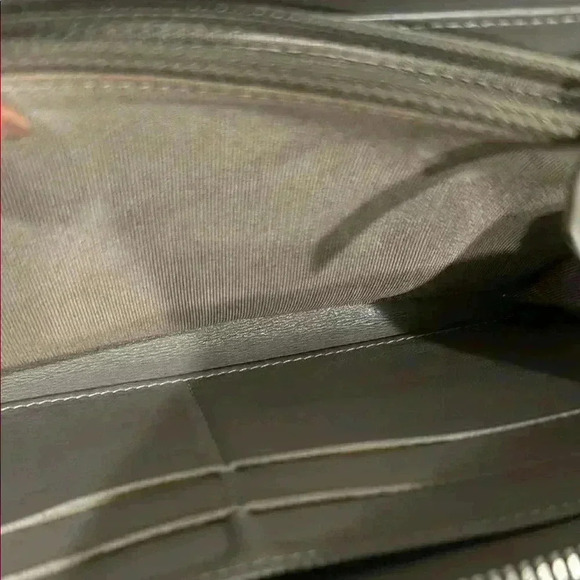 Chanel Gold Women's Wallet - Picture 7 of 14